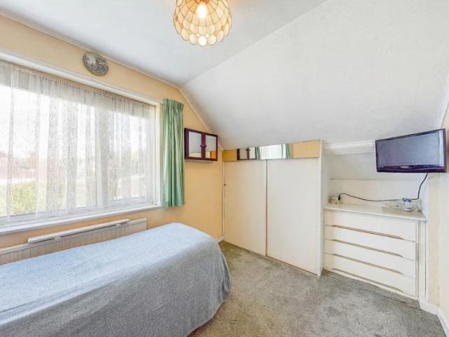 Flat for rent in Strood