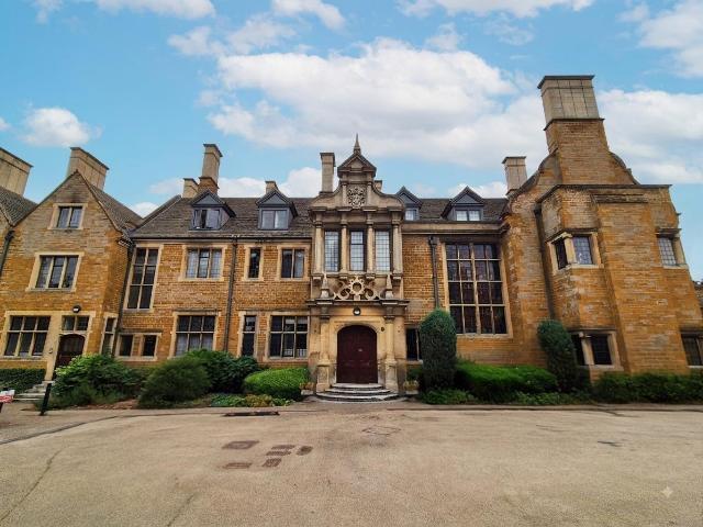 Flat for rent in Northampton, Northamptonshire