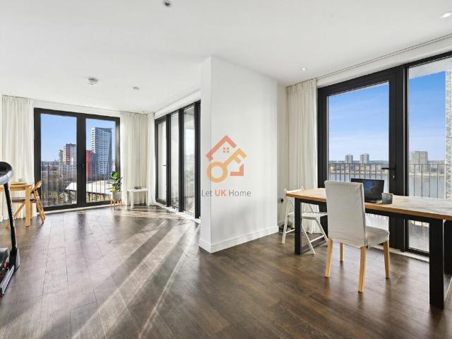 Flat for rent in Callis Yard, Greater London