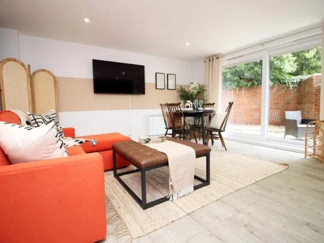 Flat for rent in West Cliff, Bournemouth