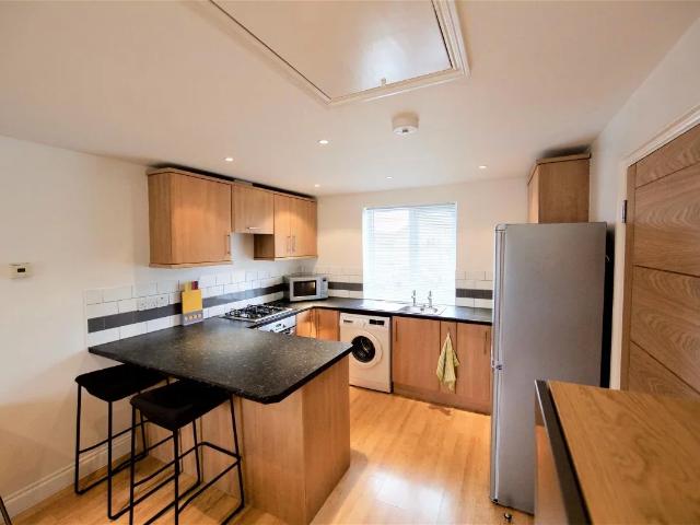 Flat for rent in Dulcote, Bath And North East Somerset