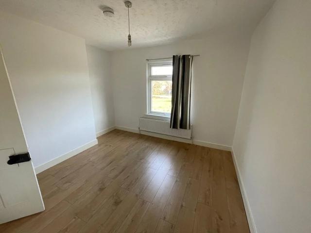 Flat for rent in Worplesdon, Westborough