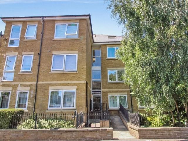 Flat for rent in Kings Farm, Hamerton