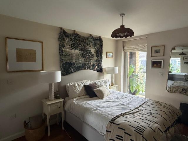 Flat for rent in London Borough of Hammersmith and Fulham, Greater London