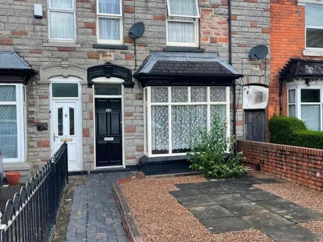 Flat for rent in Acocks Green, Isle Of Man
