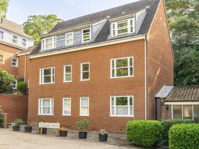 Flat for rent in Crostwick, Norfolk
