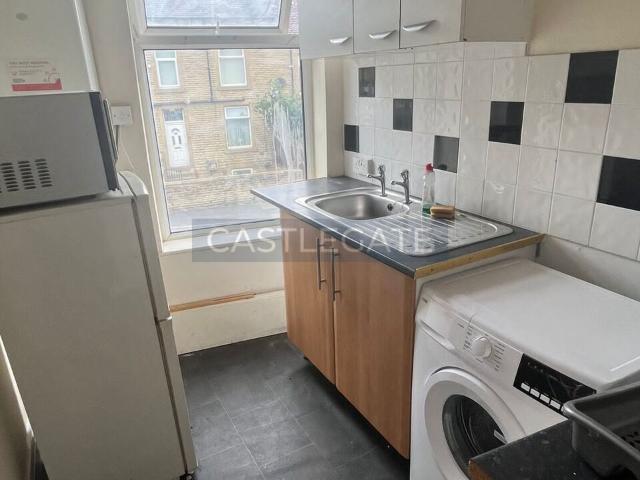 Flat for rent in Thornton Lodge, Huddersfield