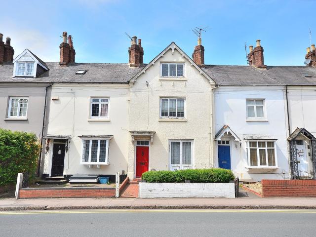 Flat for rent in Semilong, Northampton