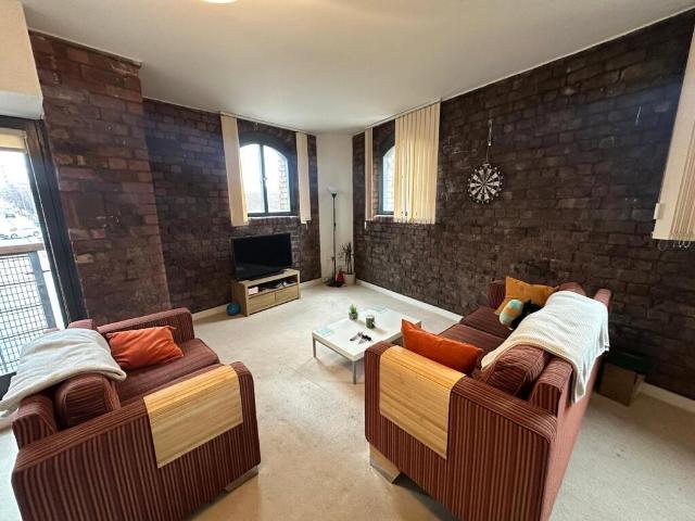 Flat for rent in Ropewalks, Calderstones