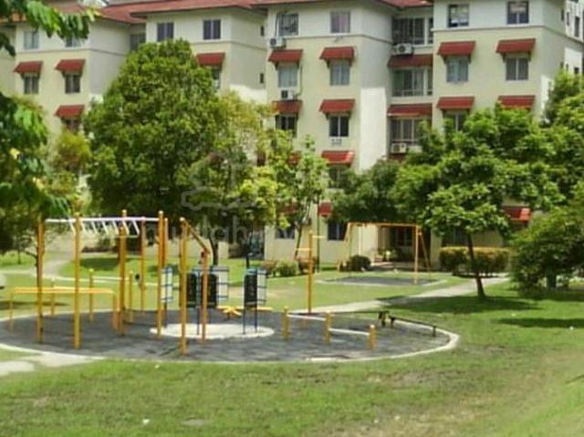 Apartment for sale in Petaling, Damansara Damai