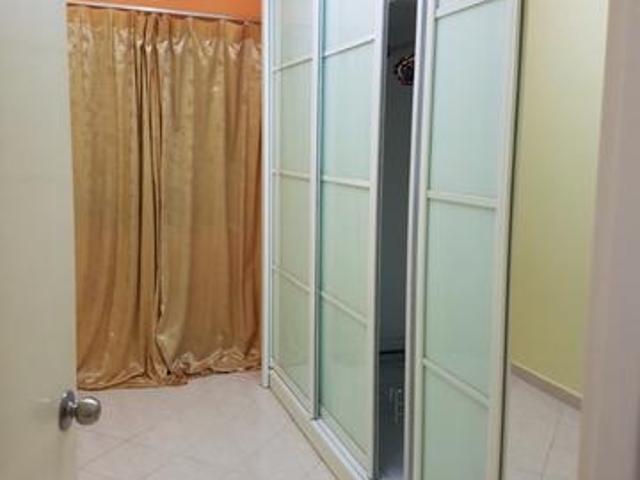 Apartment for sale in Petaling, Damansara Damai
