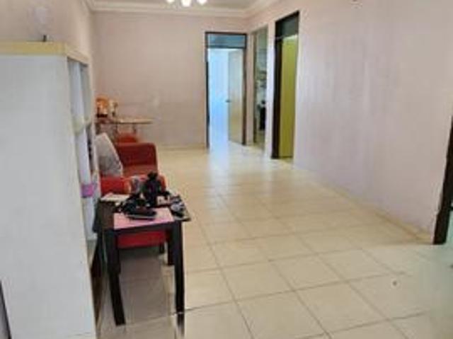 Apartment for sale in Petaling, Damansara Damai