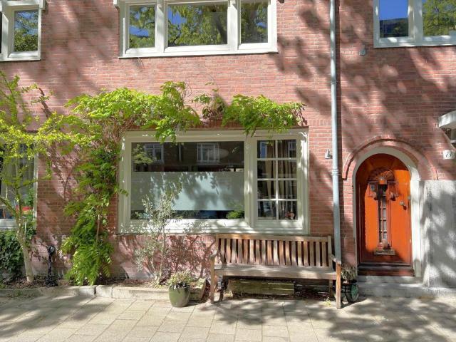 Appartement te huur in Zuid, Amsterdam