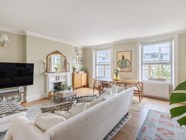 Apartment for rent in Sydenham, Green Close