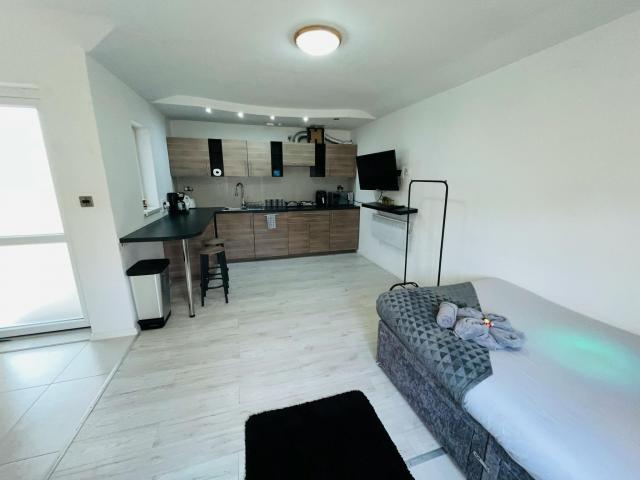 Apartment for rent in Feckenham, City Of Bristol