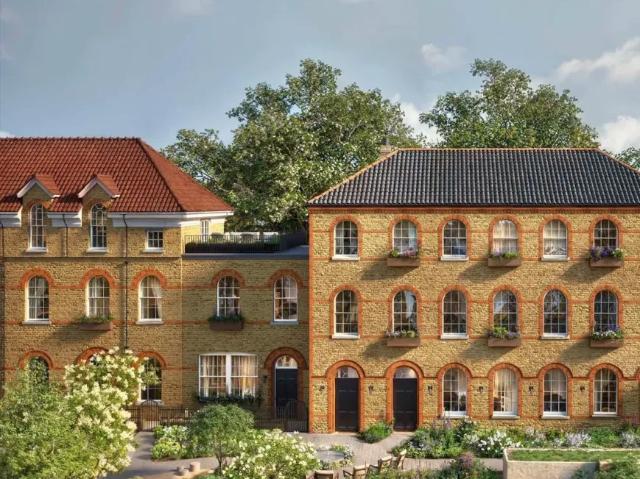 Apartment for sale in Brook Green, Greater London