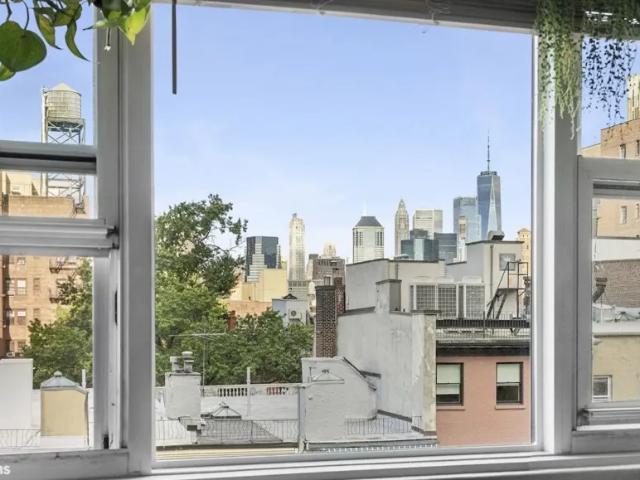 Apartment for sale in Arverne, New York