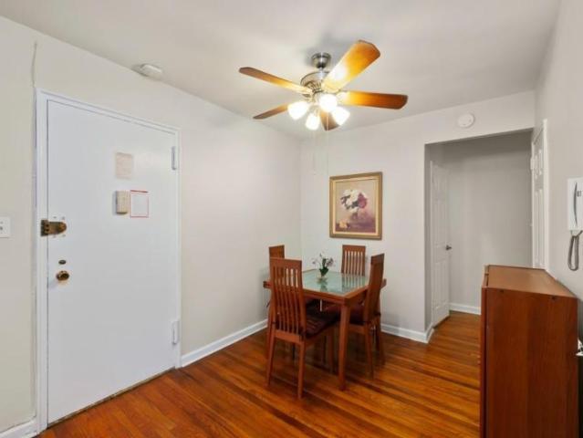 Apartment for sale in Arverne, New York