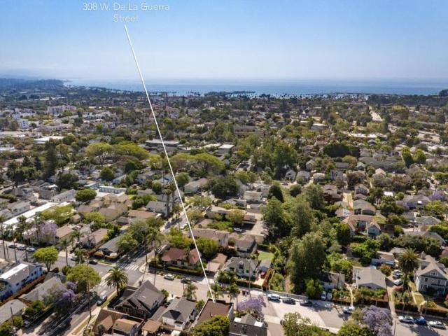 Apartment for sale in Santa Barbara, California