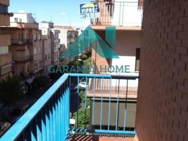 Apartamento en alquiler en Reyes Huertas, Cáceres