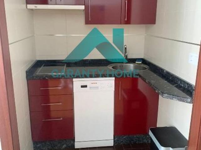 Apartamento en alquiler en Hernán Cortés, Cáceres