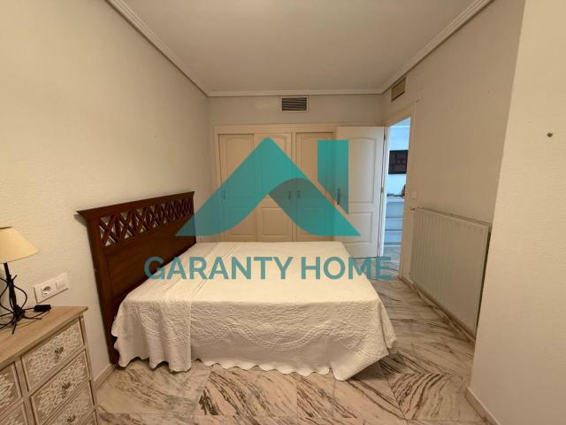Apartamento en alquiler en Parque del Príncipe, Cáceres
