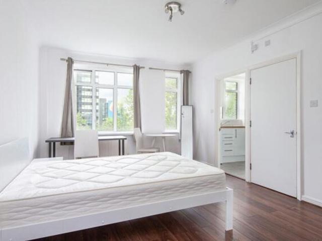 Apartment for rent in Camden Town, Fitzrovia