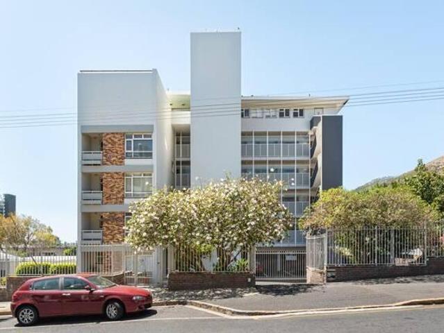 Apartment for sale in Cape Town, Western Cape