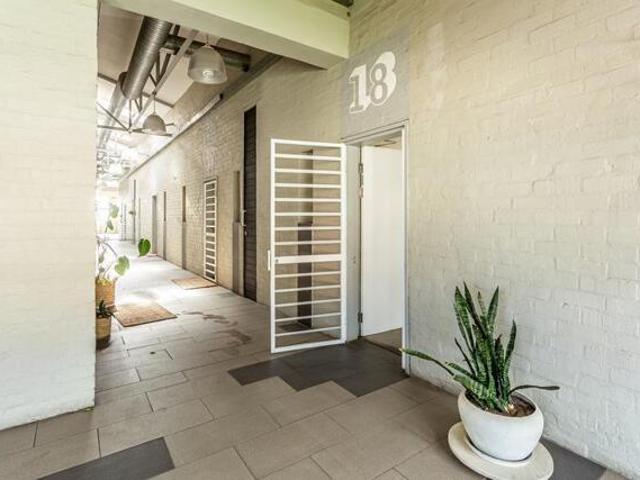 Apartment for sale in Cape Town, Western Cape