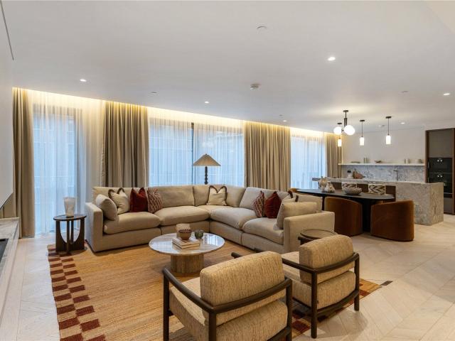 Apartment for rent in Mayfair, Greater London