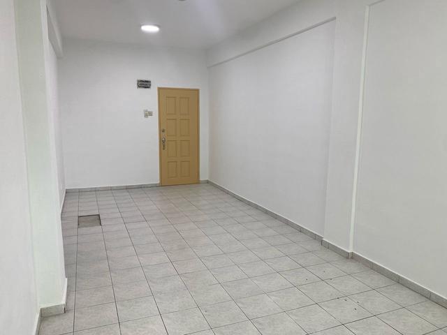 Apartment for sale in Kajang, Langat