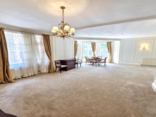 Apartment for rent in Marylebone, Greater London