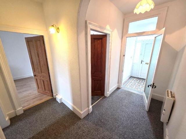 Apartment for rent in Ashgrove, Ballindoch