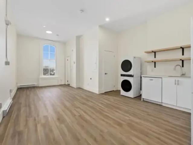 Apartment for rent in Downtown Cobourg, Cobourg