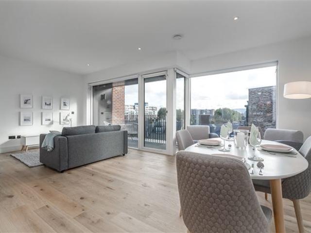 Apartment to rent in Bluebell, North Tipperary