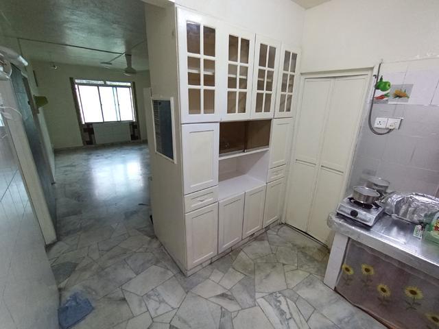 Apartment for sale in Country Heights Damansara, Kuala Lumpur