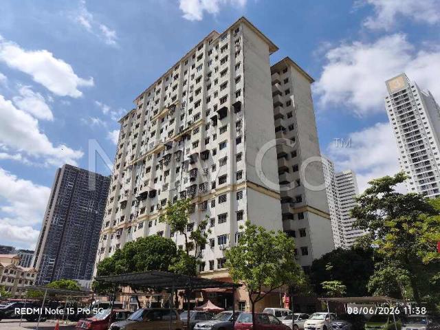 Apartment for sale in Kuala Lumpur, Country Heights Damansara
