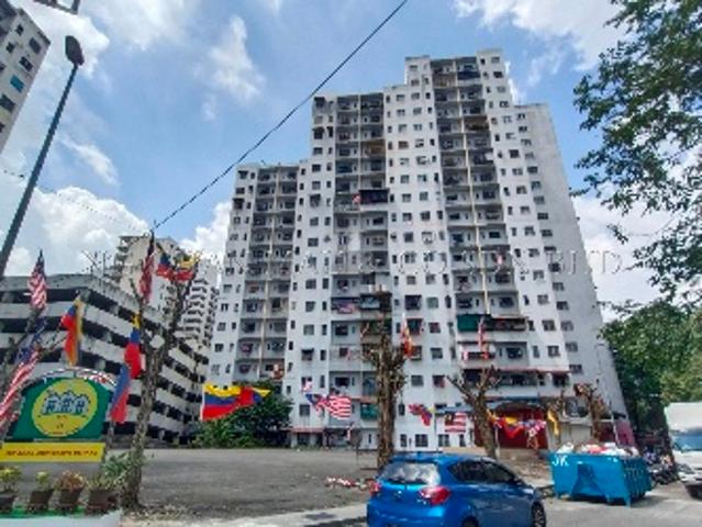 Apartment for sale in Country Heights Damansara, Kuala Lumpur