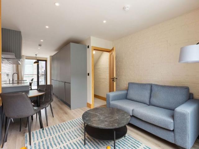 Apartment to rent in Bluebell, North Tipperary