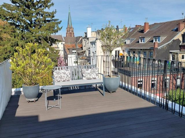 Dachgeschosswohnung mieten in Mönchengladbach, Nordrhein-Westfalen