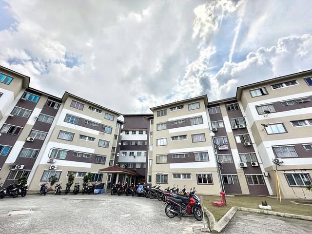 Apartment for sale in Bandar Saujana Utama, Kuala Selangor
