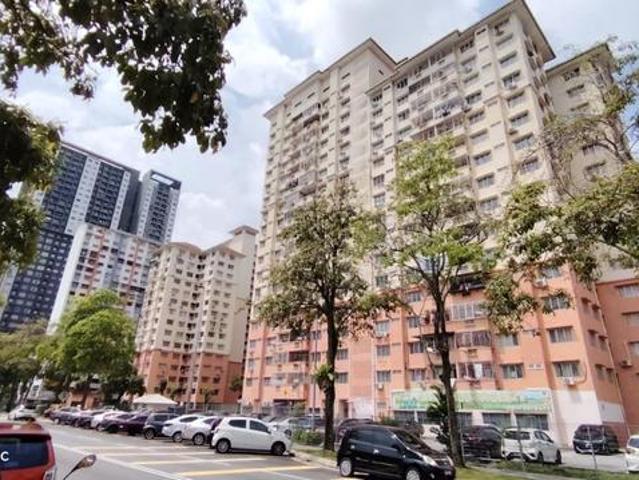 Apartment for sale in Country Heights Damansara, Kuala Lumpur