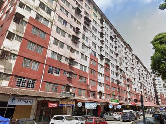 Flat for sale in Petaling, Damansara Damai