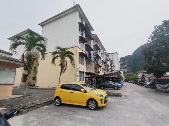 Flat for sale in Selayang, Selangor