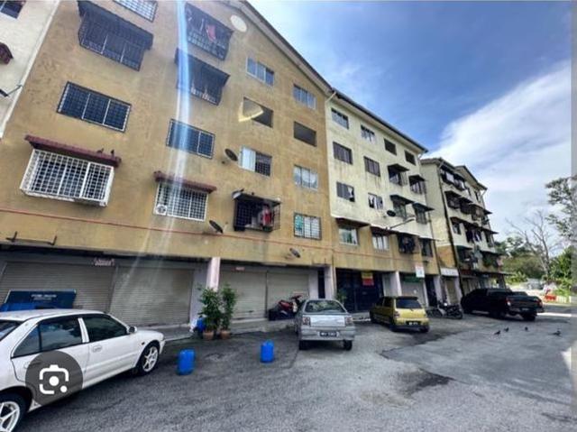 Flat for sale in Selayang, Selangor