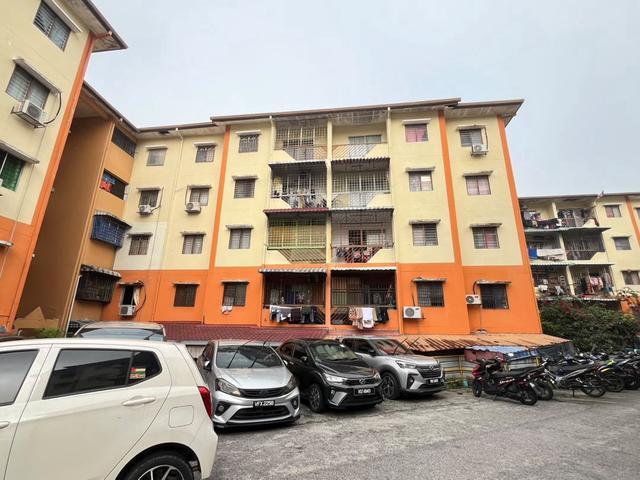 Apartment for sale in Sungai Besi, Kuala Lumpur