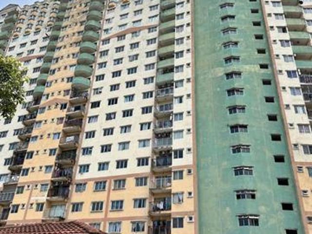 Apartment for sale in Petaling, Subang Jaya