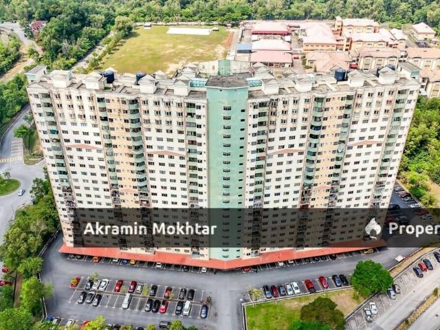 Apartment for sale in Petaling, Subang Jaya