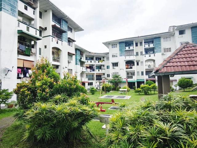 Apartment for sale in Kajang, Langat