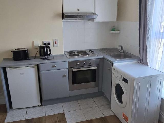Apartment to rent in Bluebell, North Tipperary